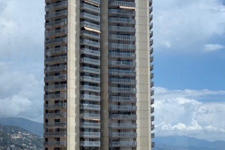 145 m2 apartment in Le Millefiori tower - RFC43070921AV