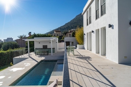 Villa moderne 160 m2 à la frontière avec Monaco - RFC43340122VV